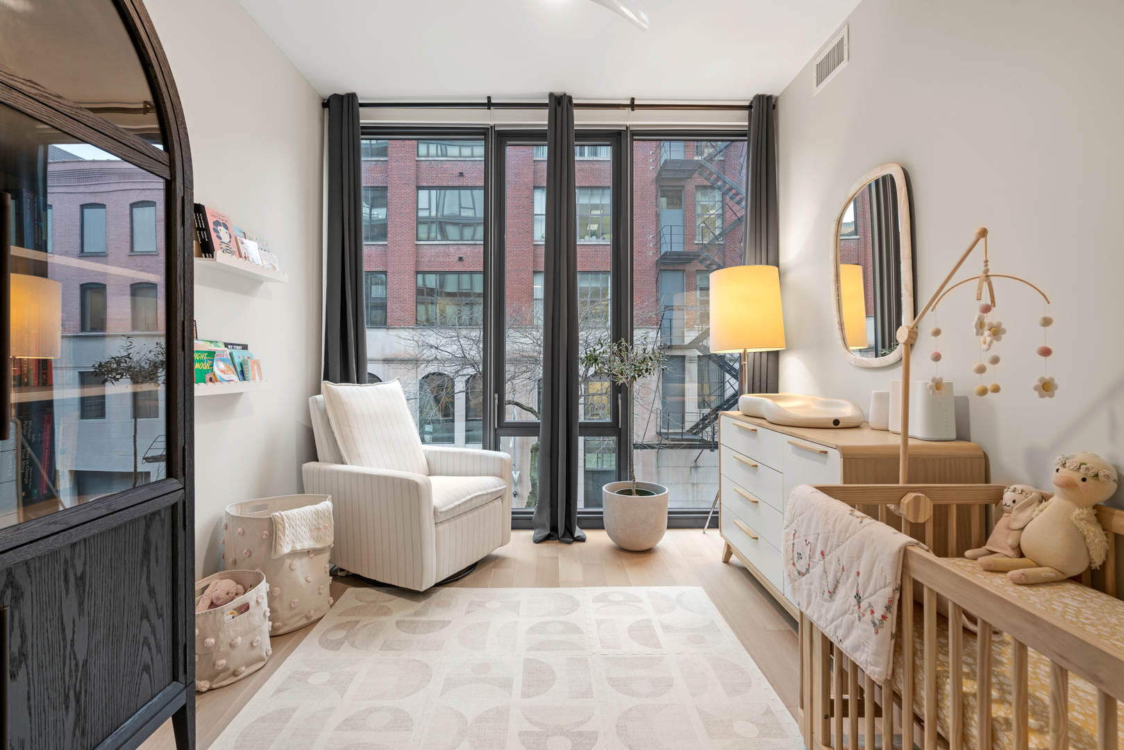 366 W Superior Street Unit: 303