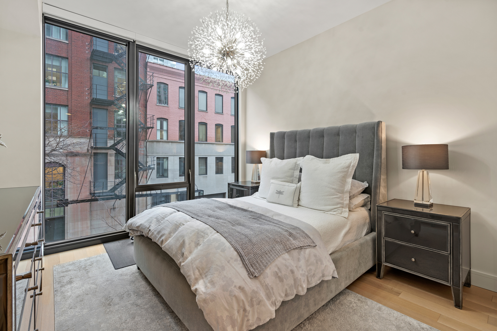 366 W Superior Street Unit: 303
