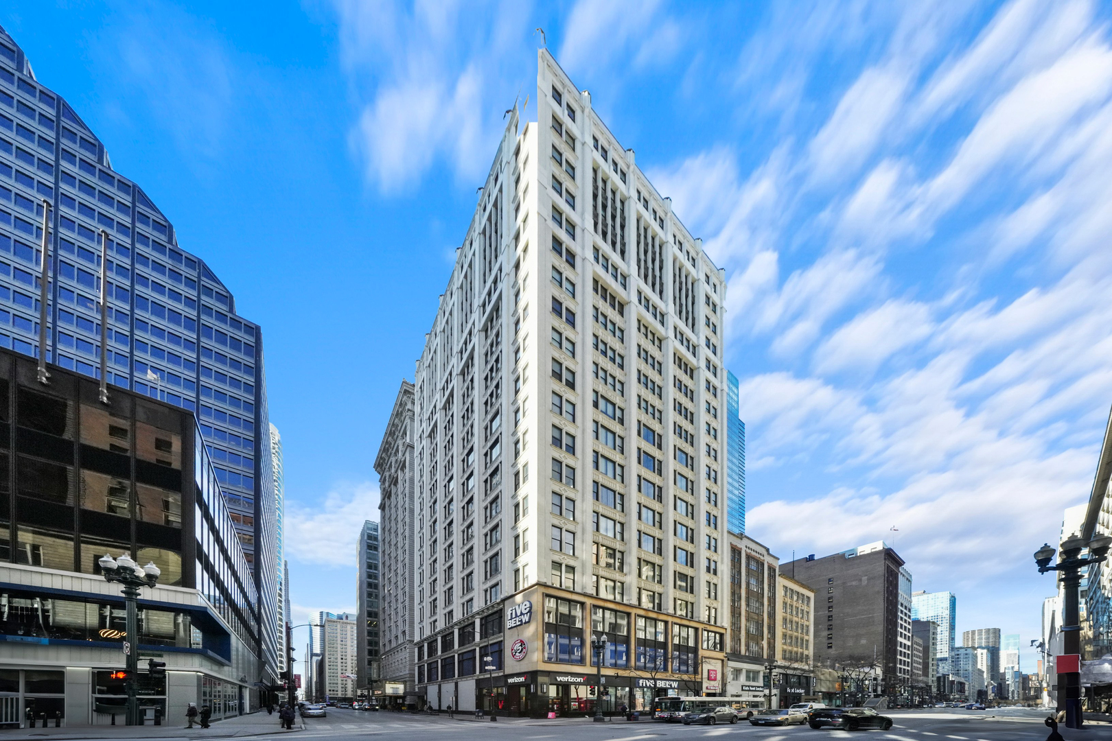 8 W Monroe Street Unit: 1109