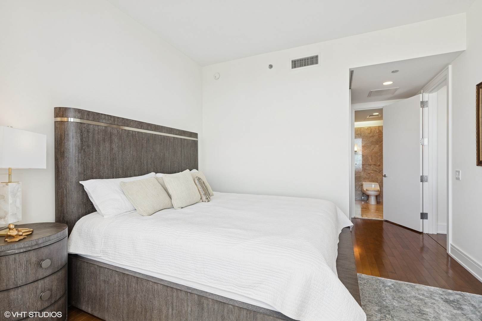 401 N Wabash Avenue Unit: 59B