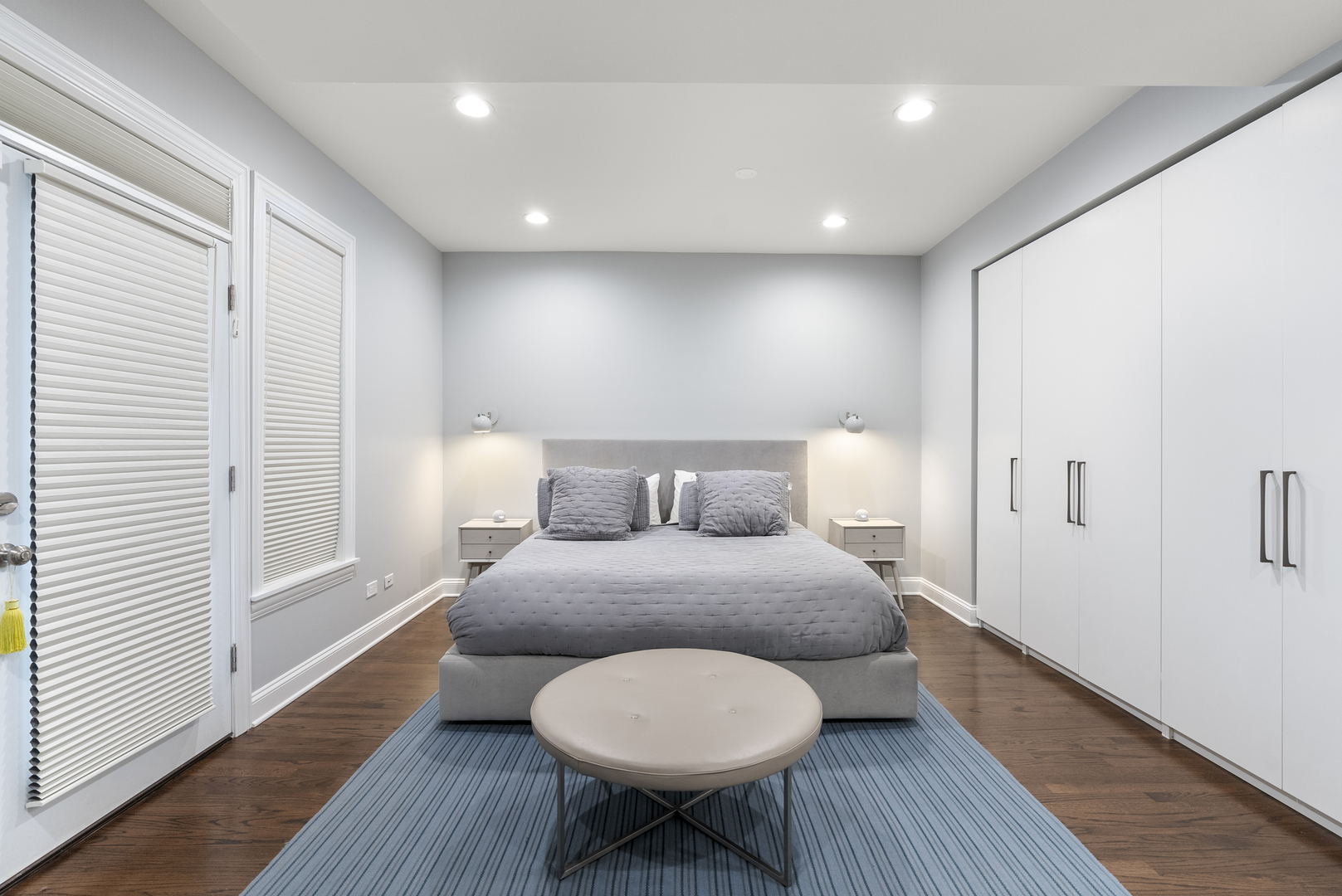 1541 W Addison Street