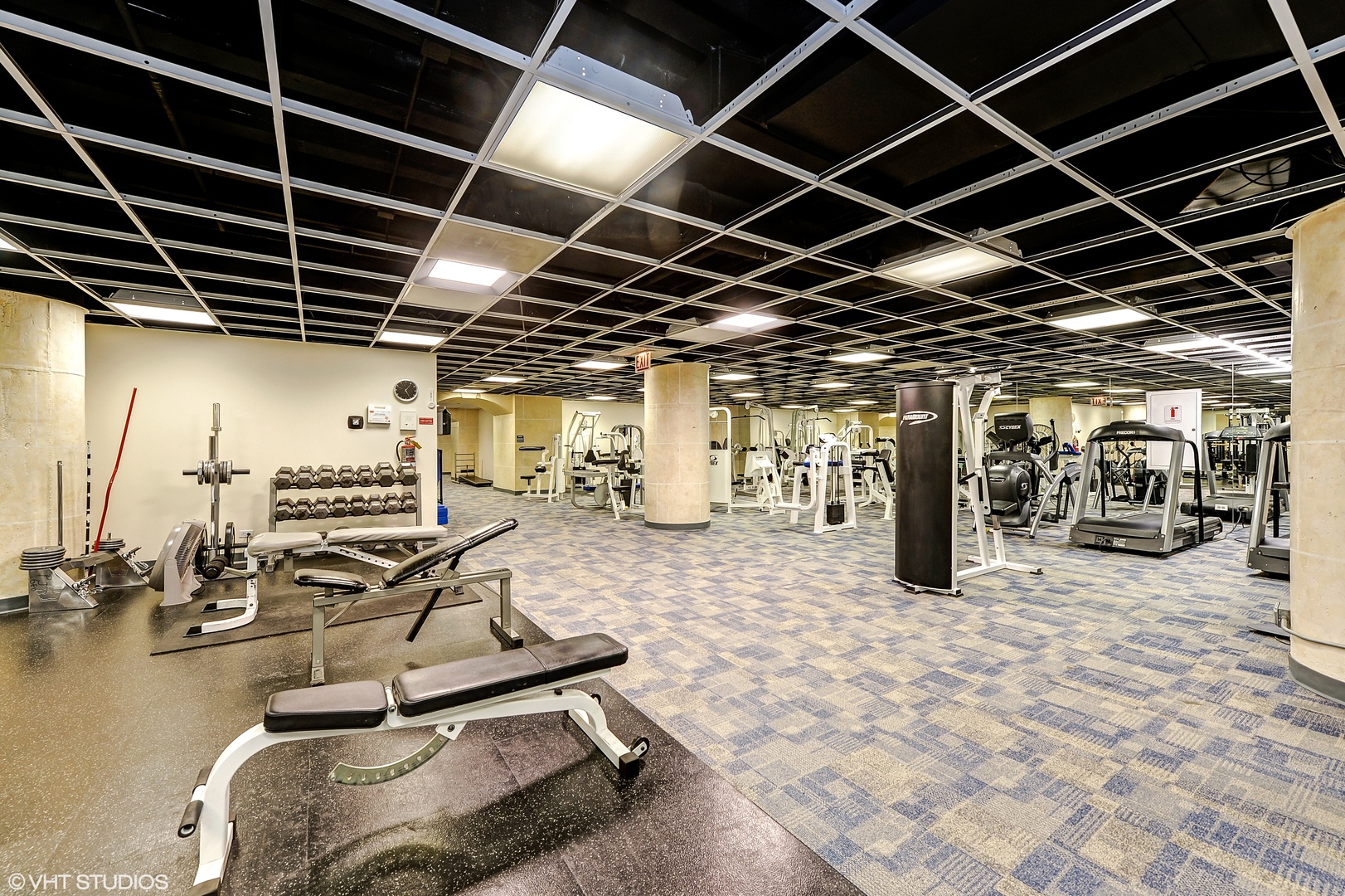 680 N Lake Shore Drive Unit: 1507