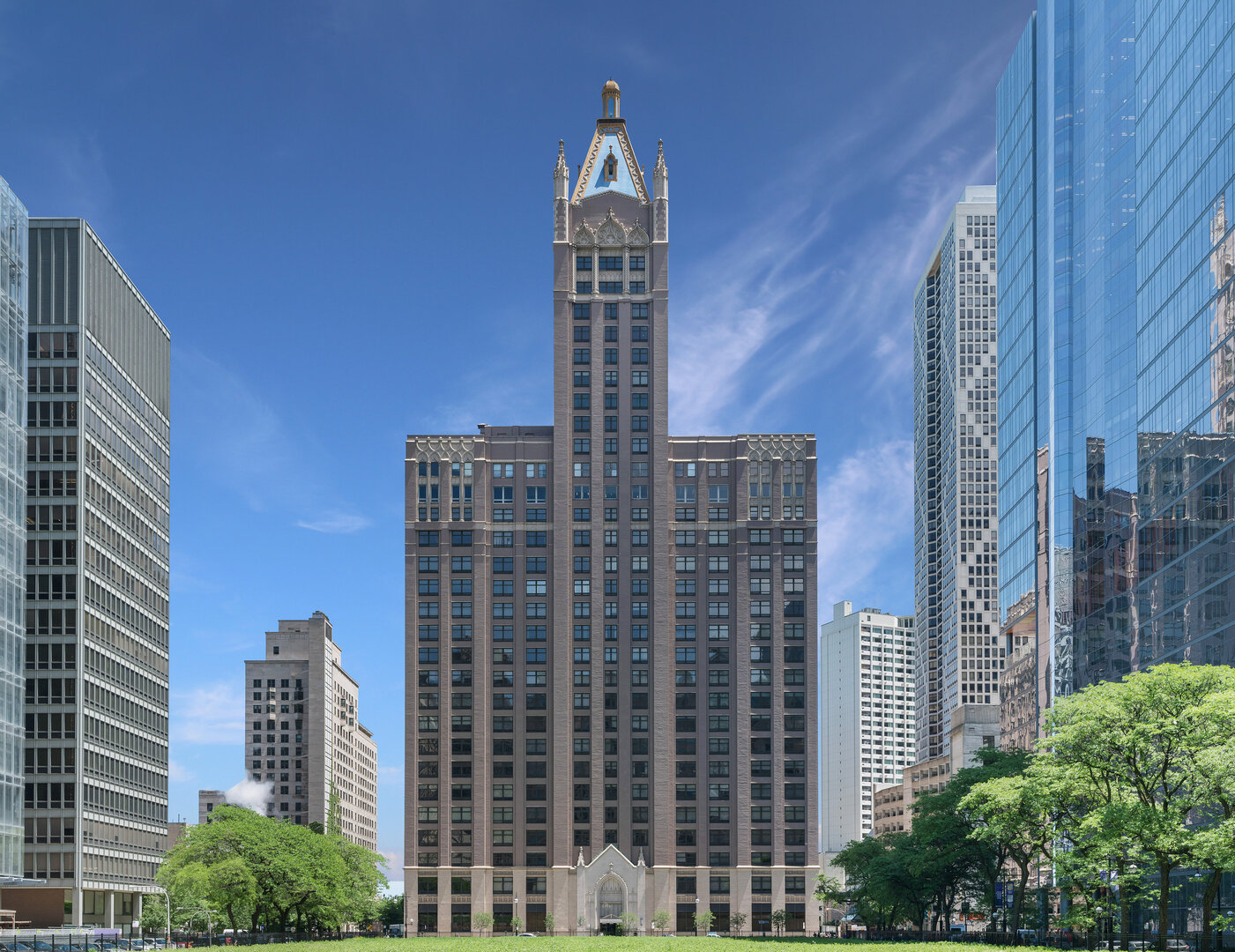 680 N Lake Shore Drive Unit: 1507
