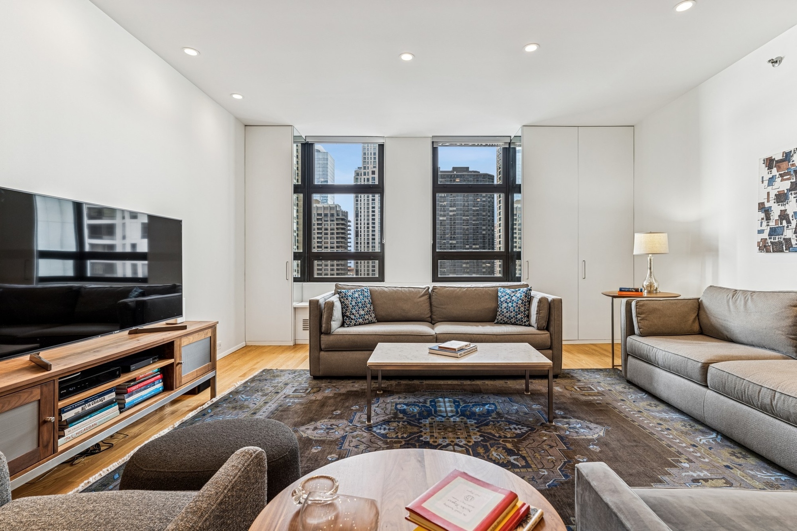 680 N Lake Shore Drive Unit: 1507