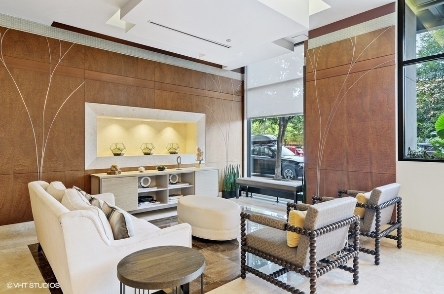 849 N Franklin Street Unit: 1219