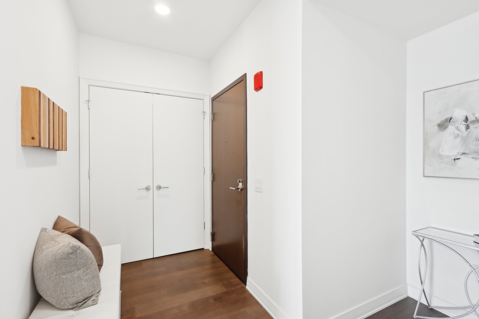 211 N Harbor Drive Unit: 1008