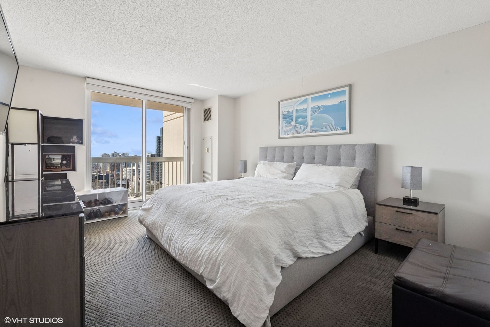 545 N Dearborn Street Unit: 2311