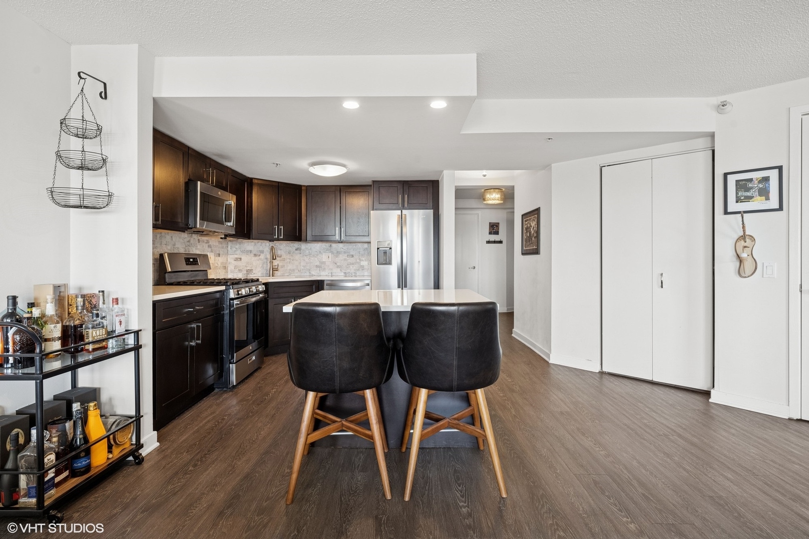 545 N Dearborn Street Unit: 2311