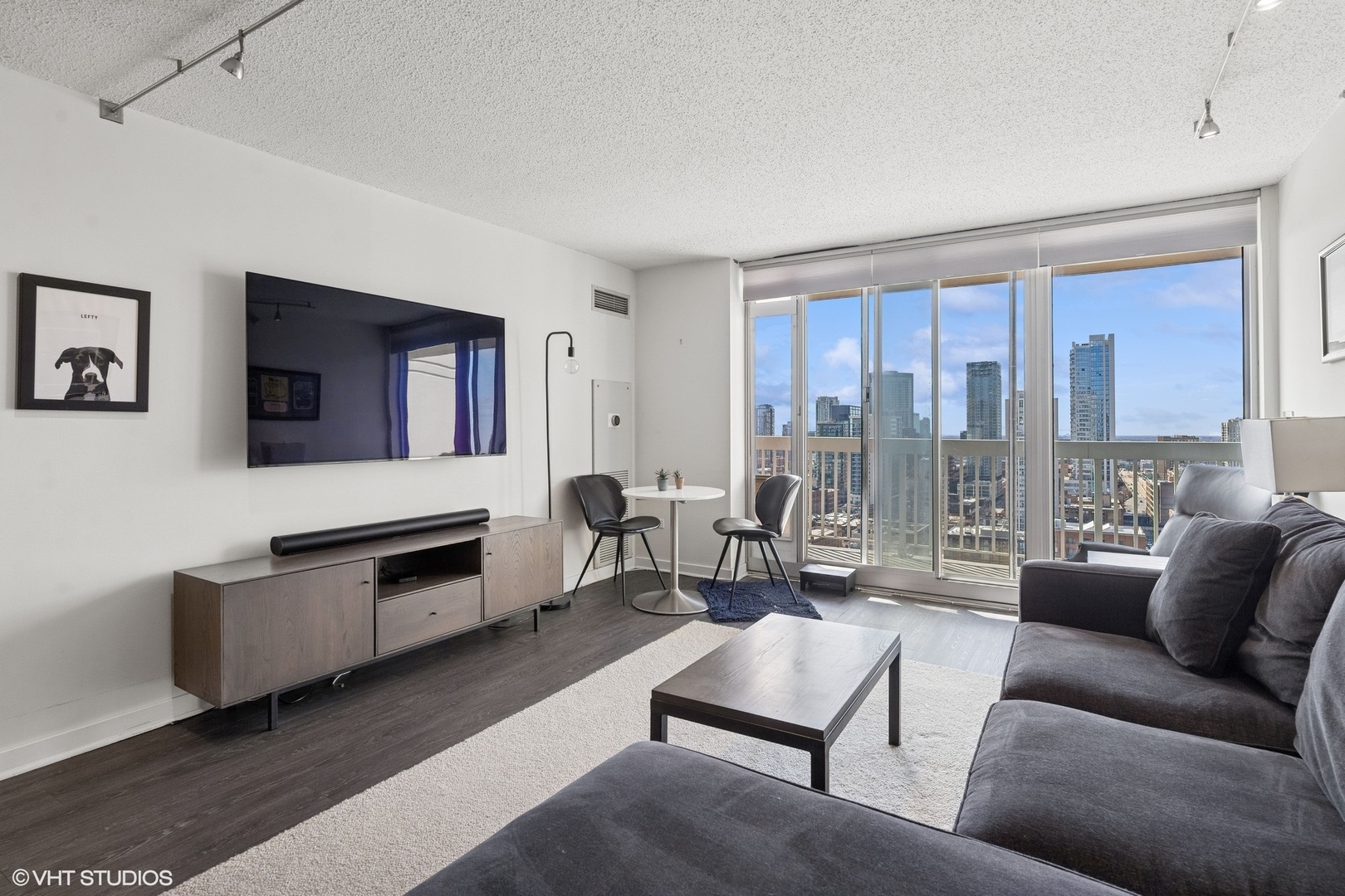 545 N Dearborn Street Unit: 2311