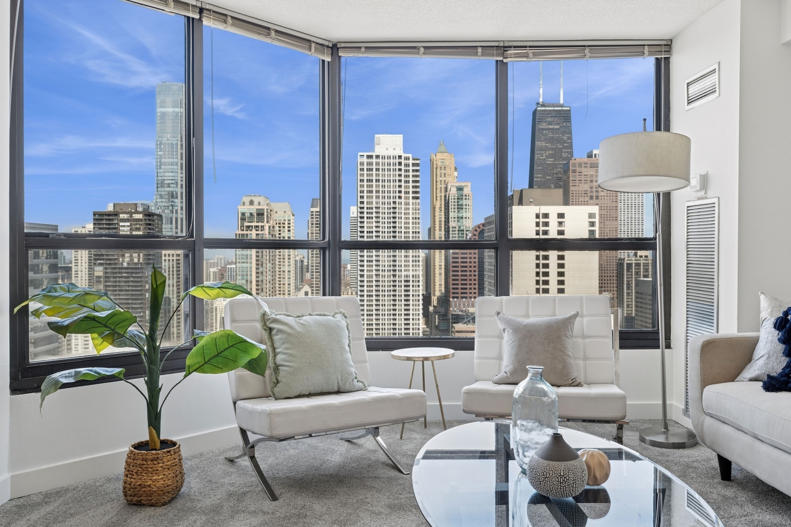 405 N Wabash Avenue Unit: 3811