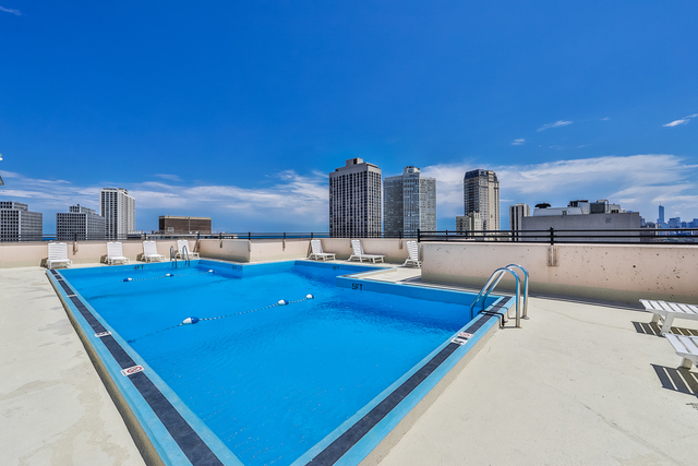 2754 N Hampden Court Unit: 805