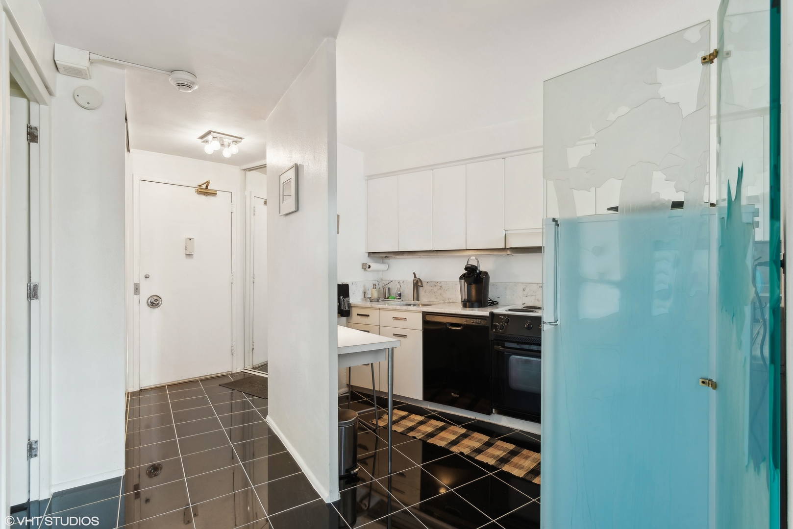 300 N State Street Unit: 3109