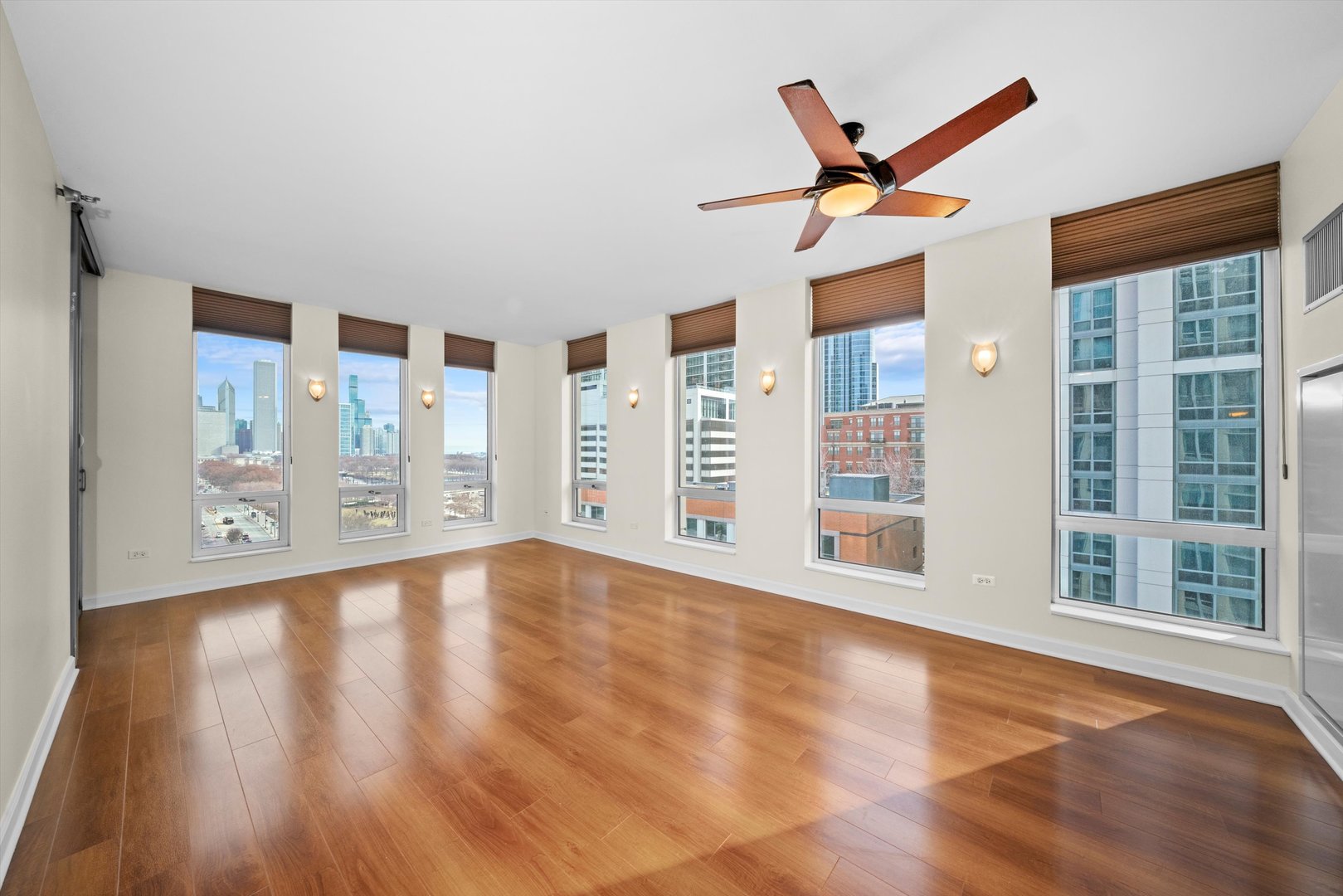 1250 S Michigan Avenue Unit: 1301