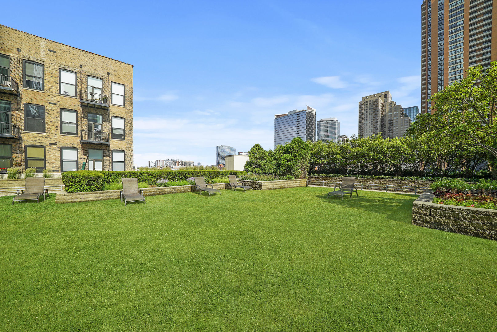 1250 S Michigan Avenue Unit: 1301