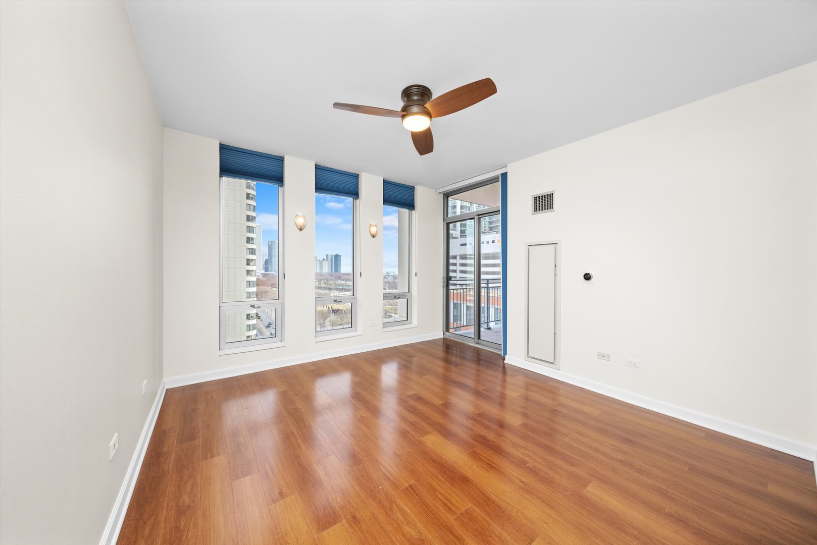 1250 S Michigan Avenue Unit: 1301