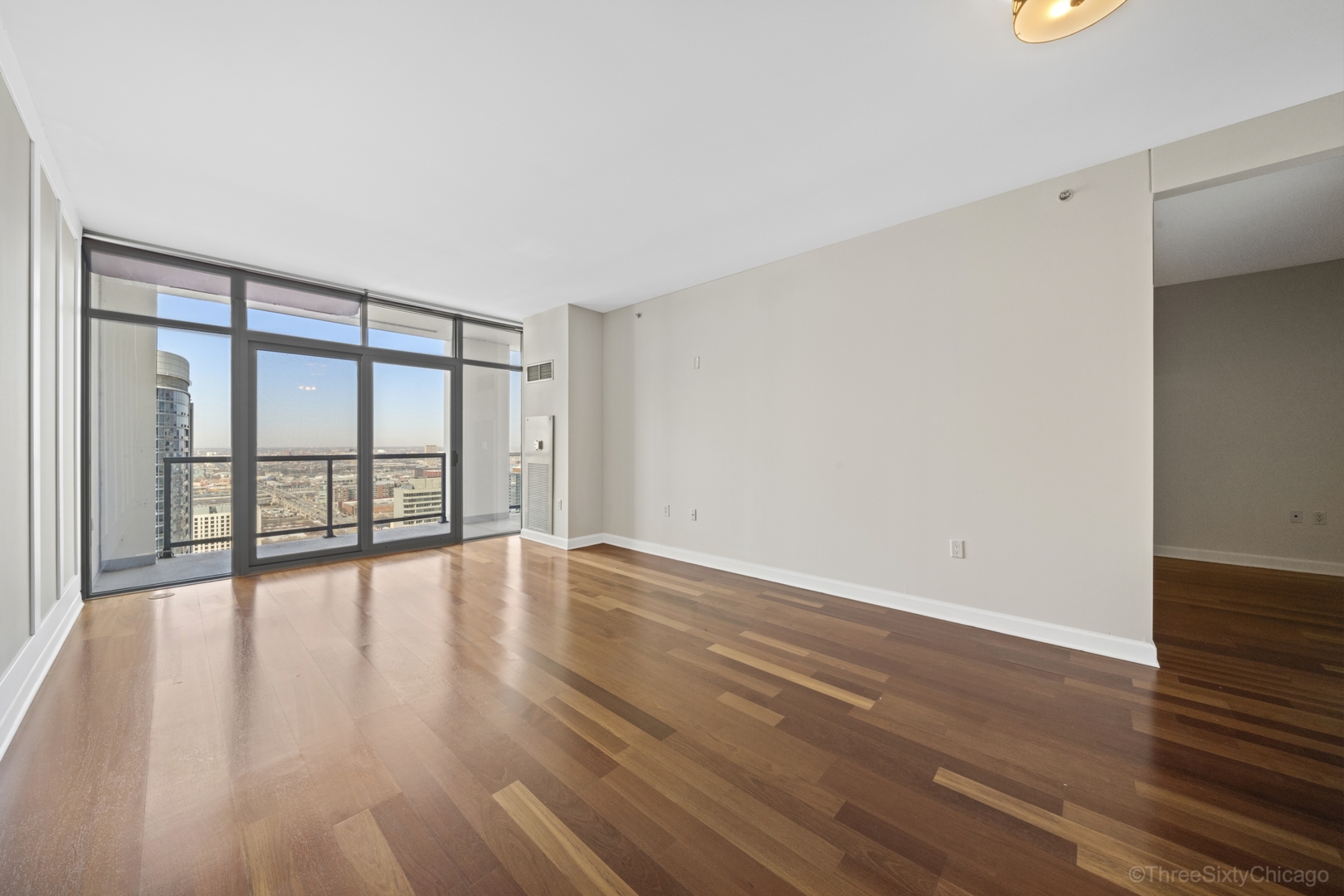 1235 S Prairie Avenue Unit: 3507