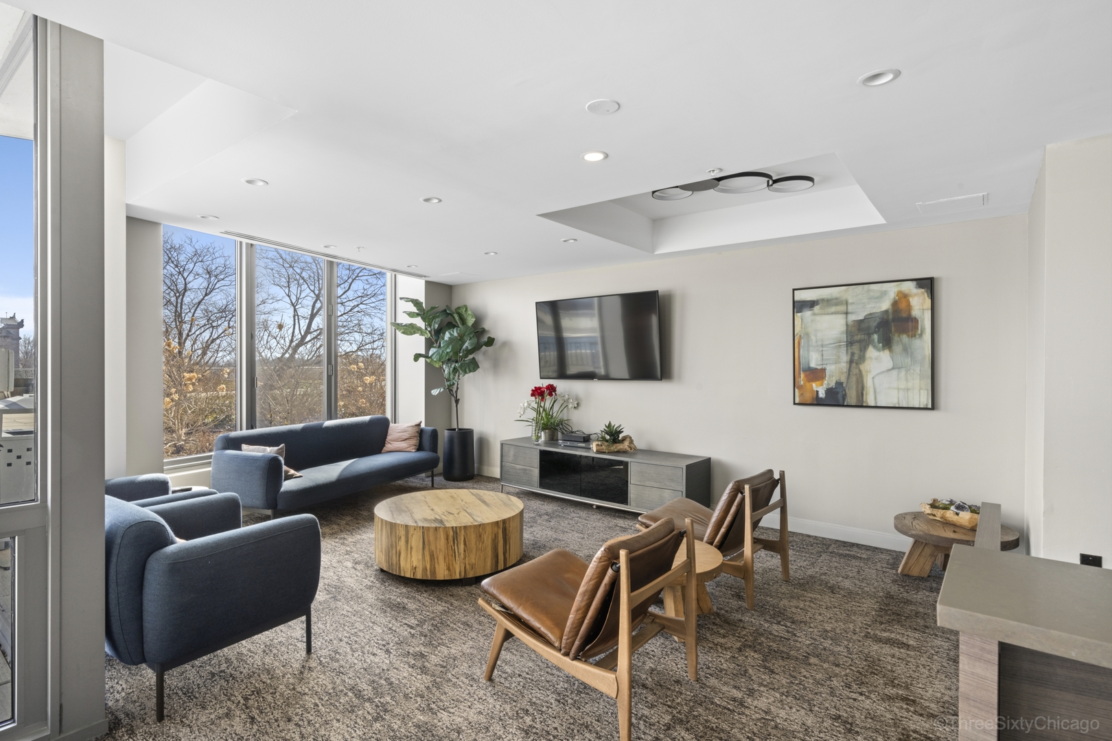 1235 S Prairie Avenue Unit: 3507