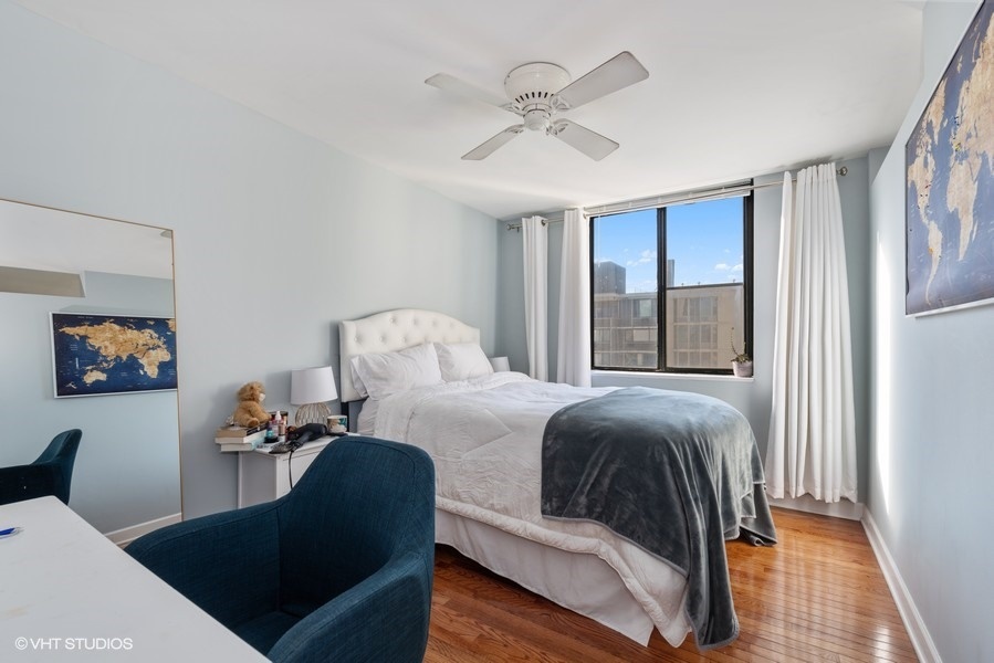 1339 N Dearborn Street Unit: 16G