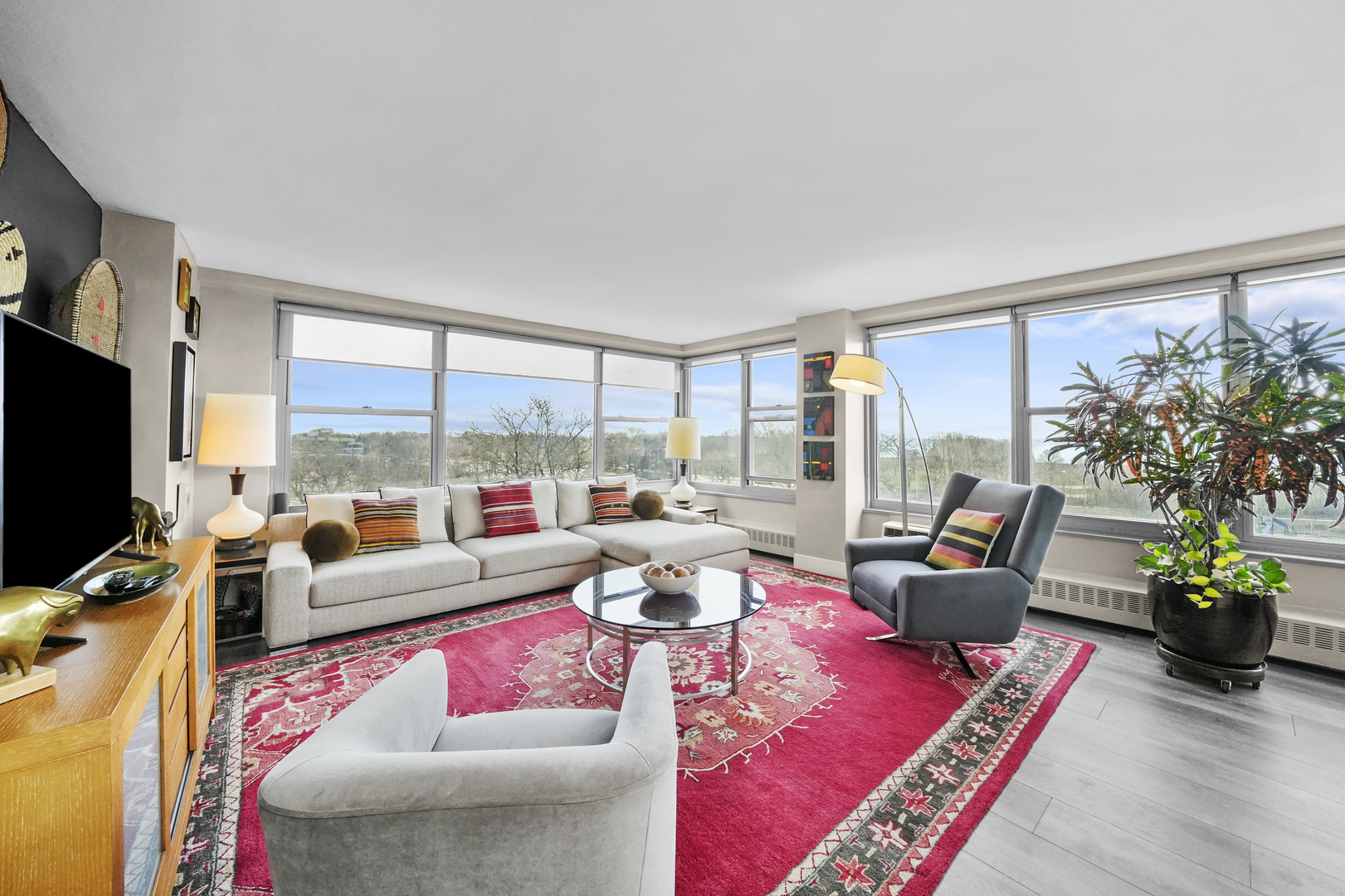 3900 N LAKE SHORE Drive Unit: 6K