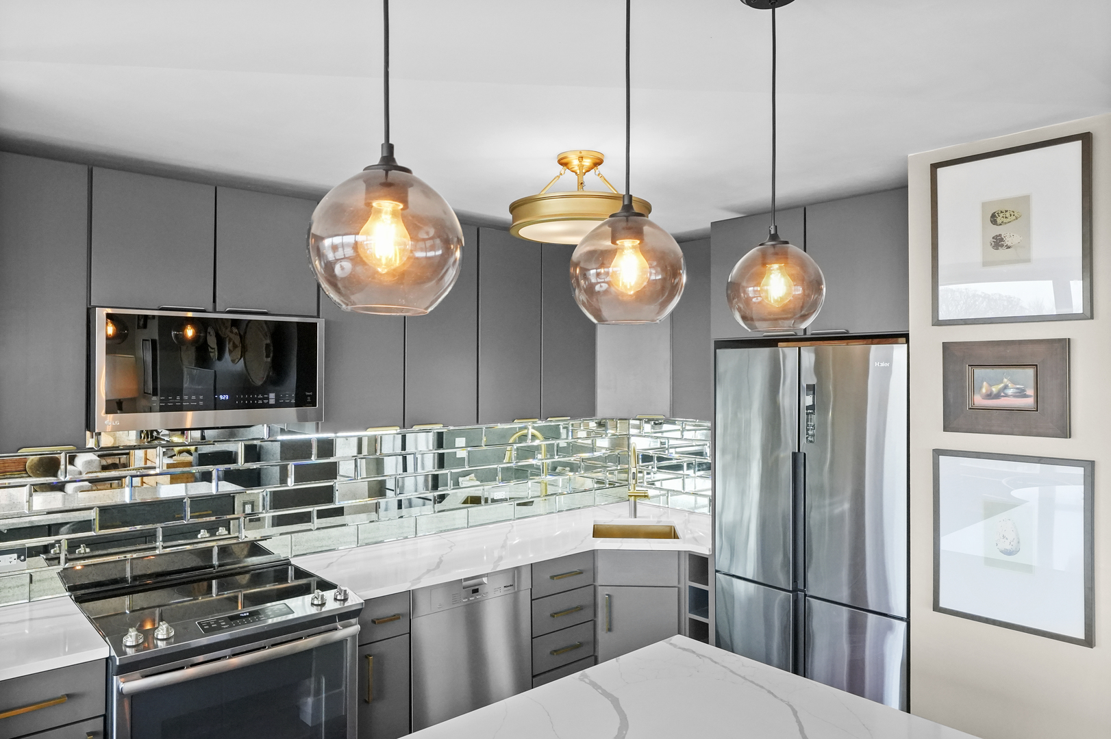3900 N LAKE SHORE Drive Unit: 6K