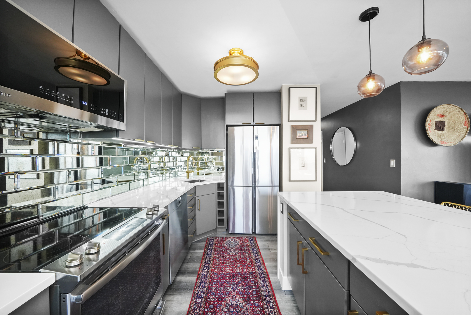 3900 N LAKE SHORE Drive Unit: 6K
