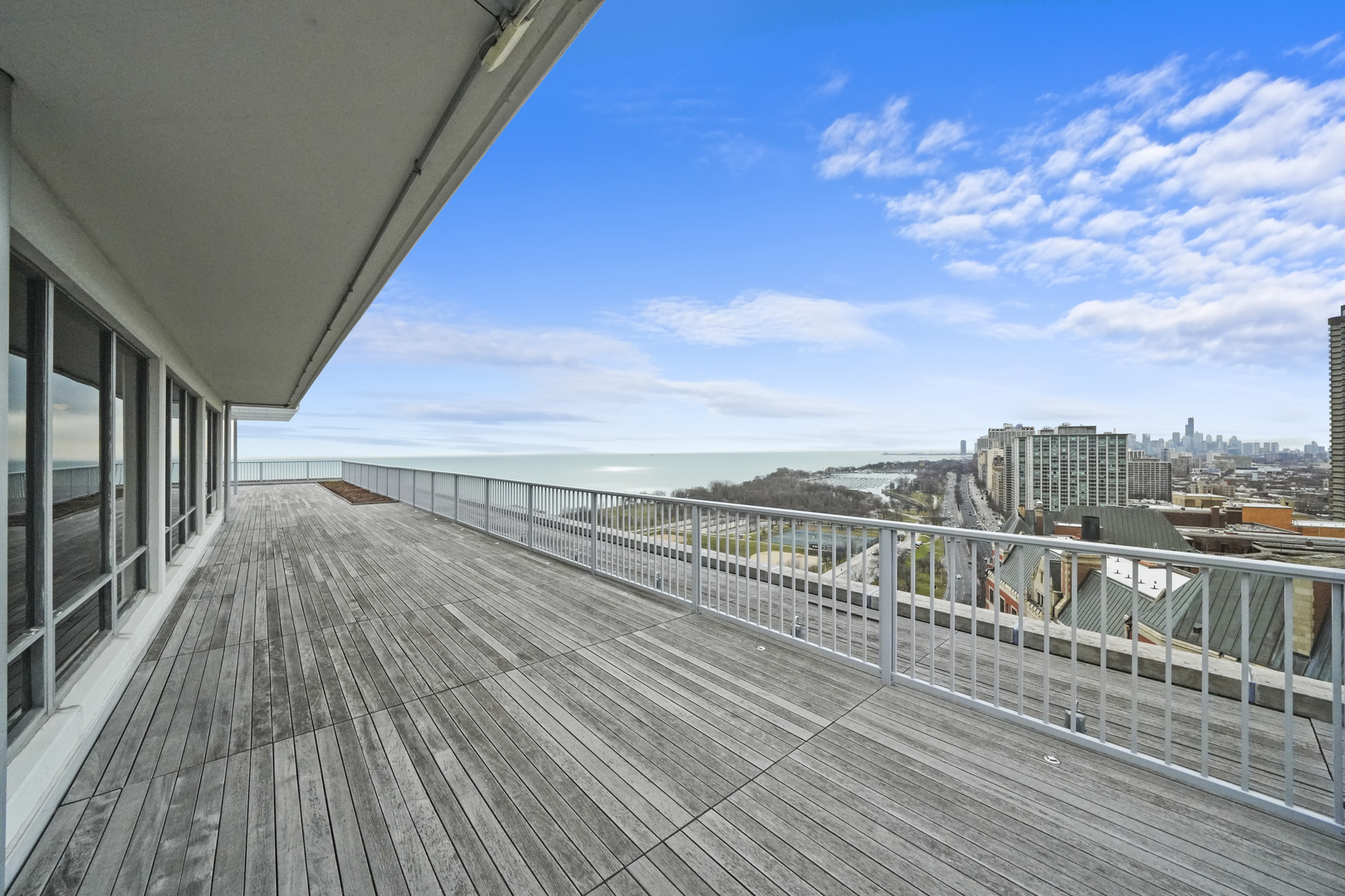3900 N LAKE SHORE Drive Unit: 6K