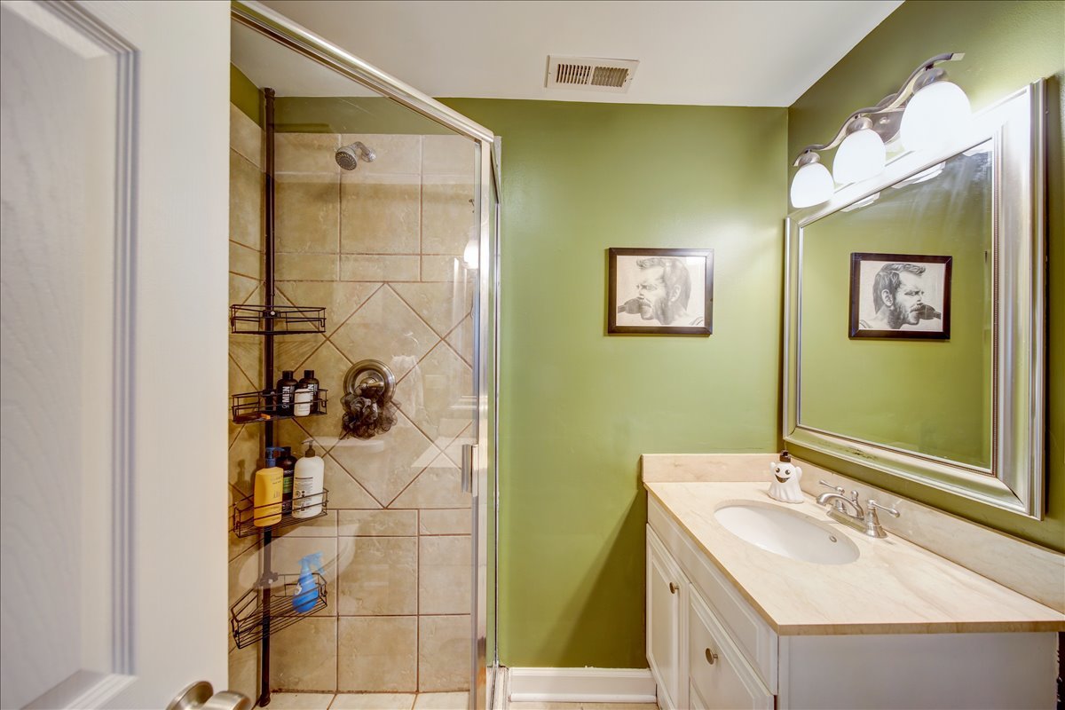 2347 W Ohio Street Unit: 1