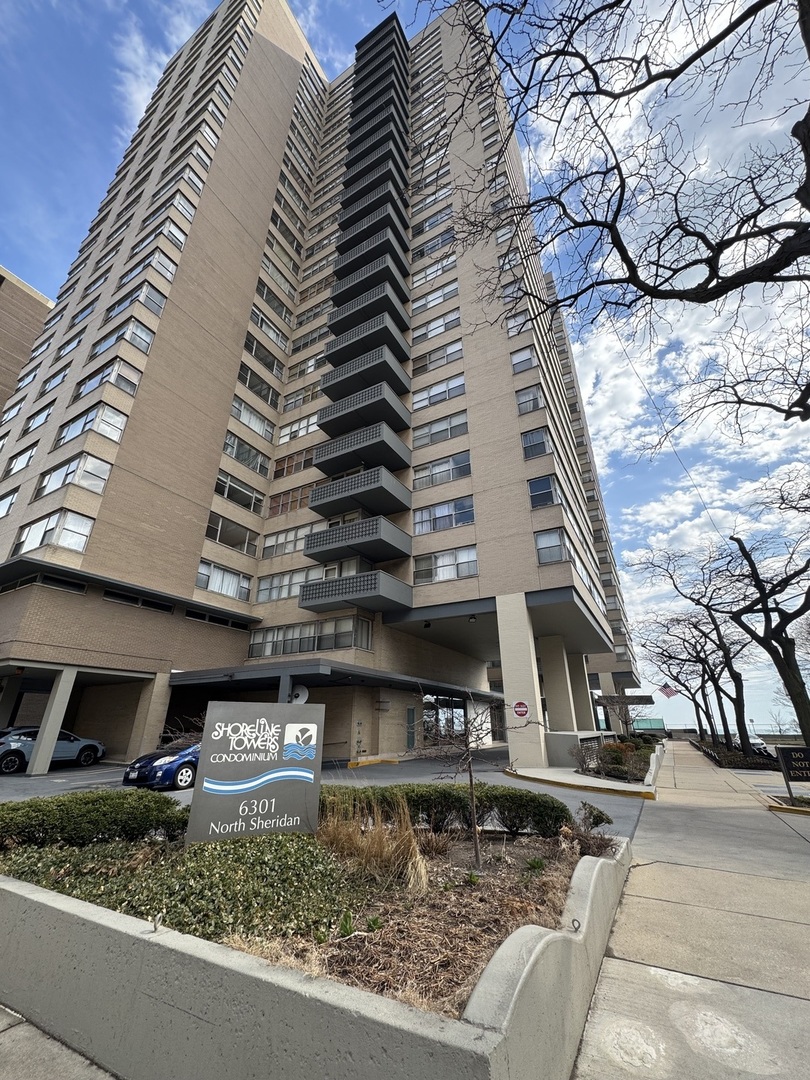 6301 N Sheridan Road Unit: 16N