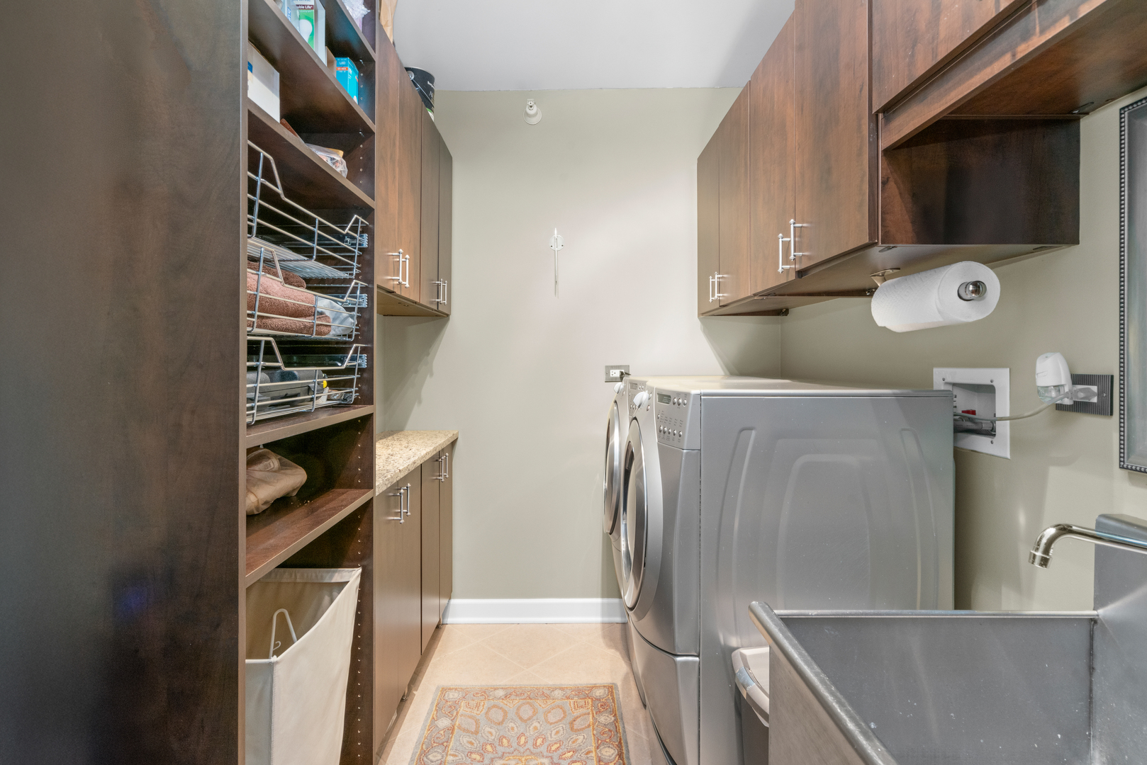 450 E Waterside Drive Unit: 802
