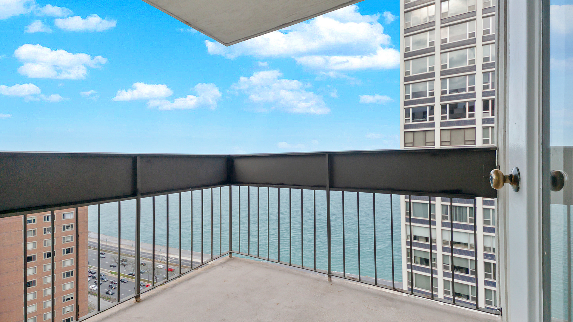 1313 N Ritchie Court Unit: 2405