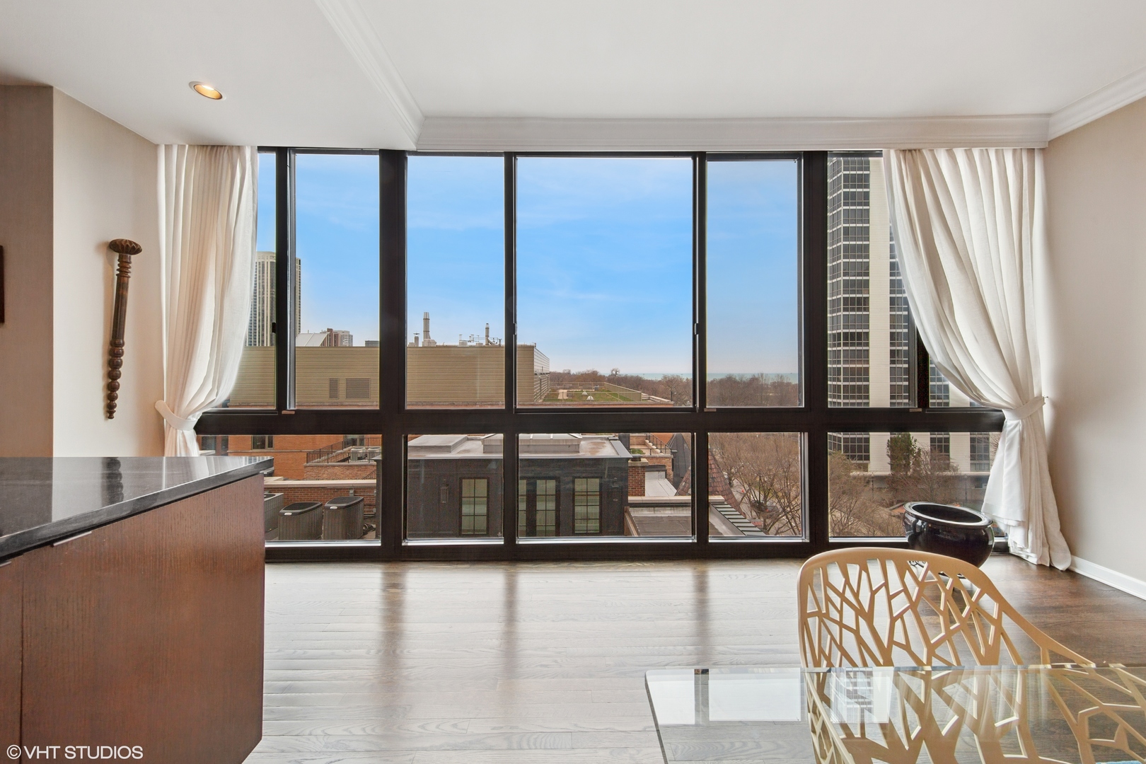 1530 N Dearborn Parkway Unit: 7N