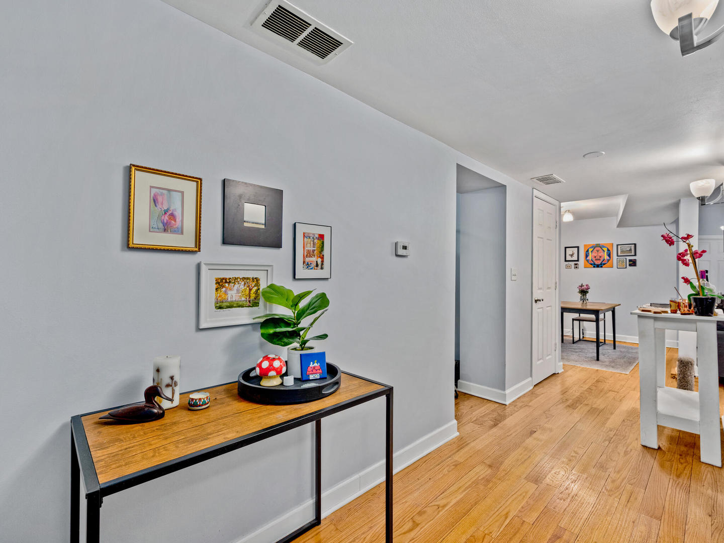 1307 W Foster Avenue Unit: 1G