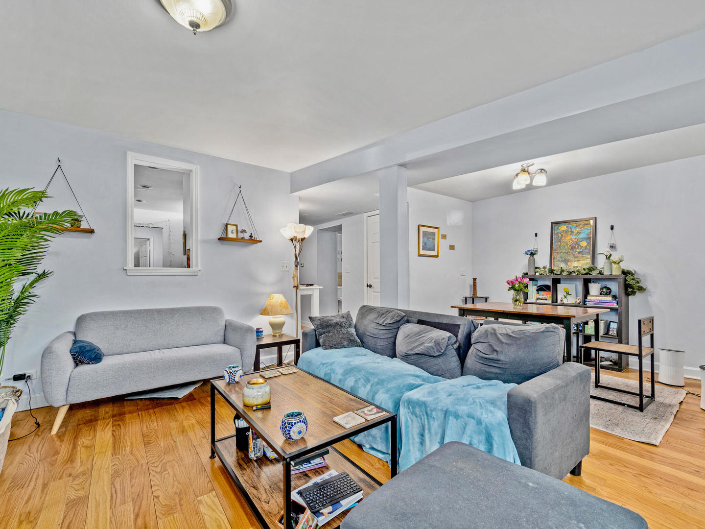 1307 W Foster Avenue Unit: 1G