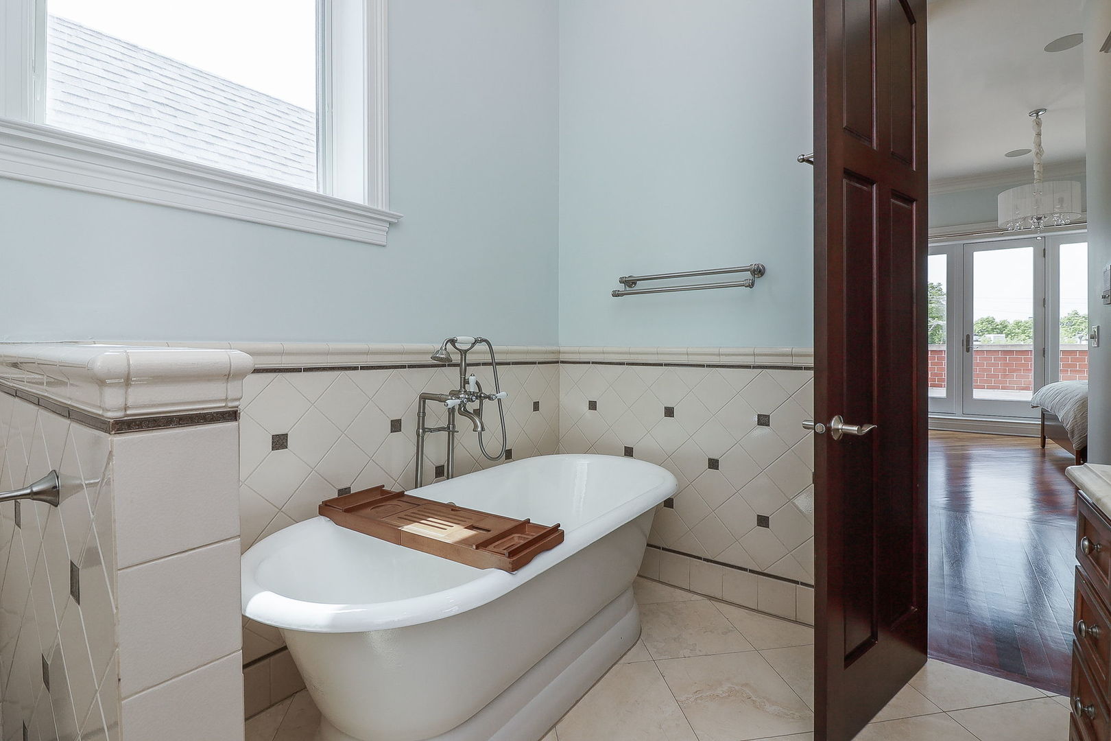 1716 N Dayton Street