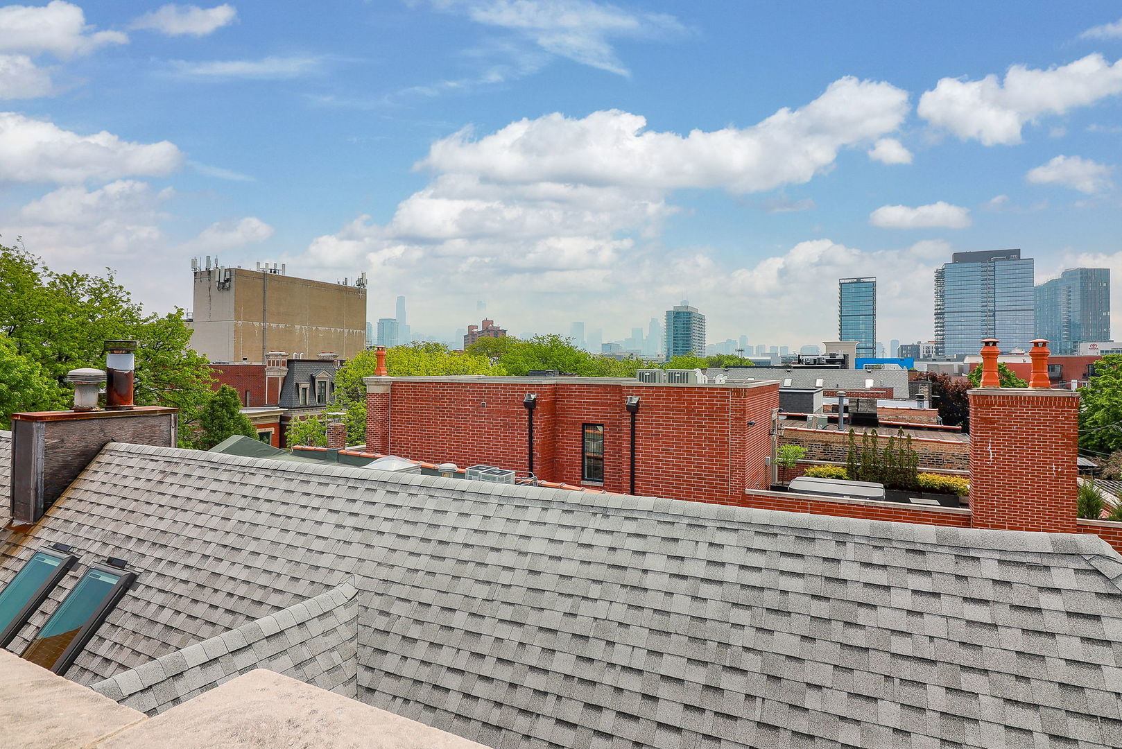 1716 N Dayton Street