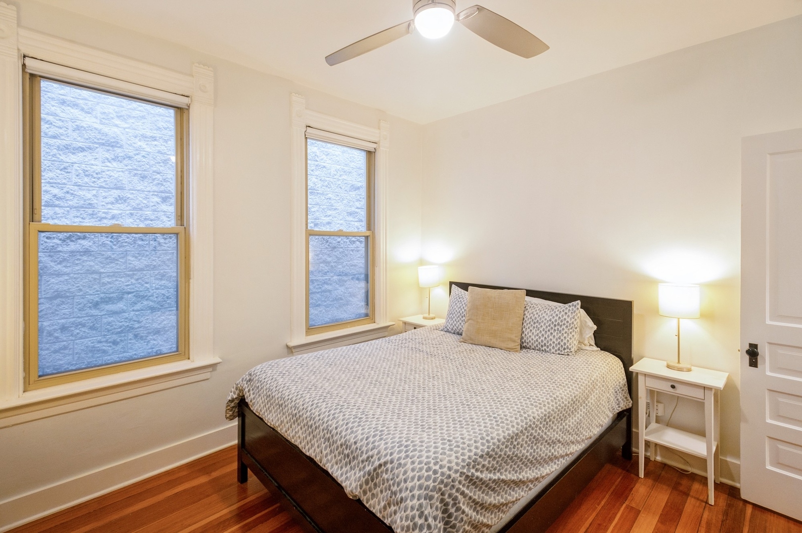 1643 W Julian Street