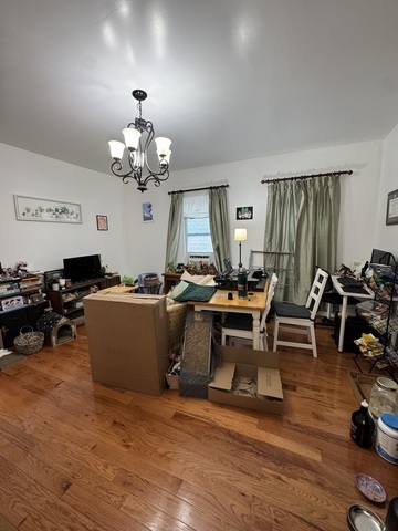 2425 N Clybourn Avenue Unit: 2M
