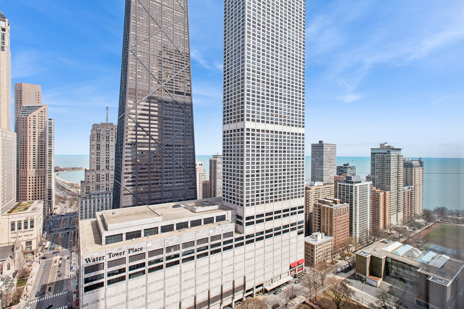 777 N Michigan Avenue Unit: 3701
