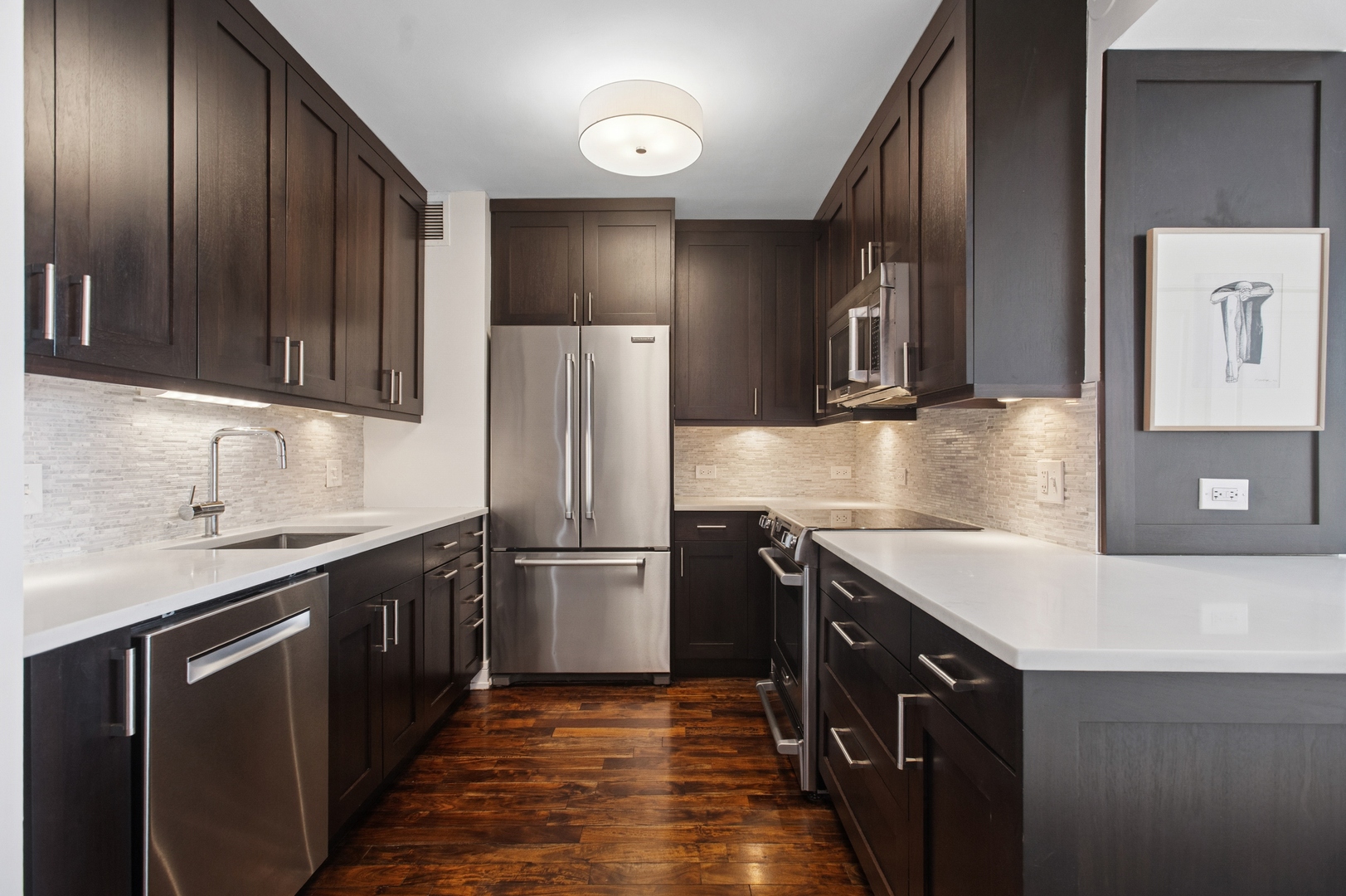 777 N Michigan Avenue Unit: 3701