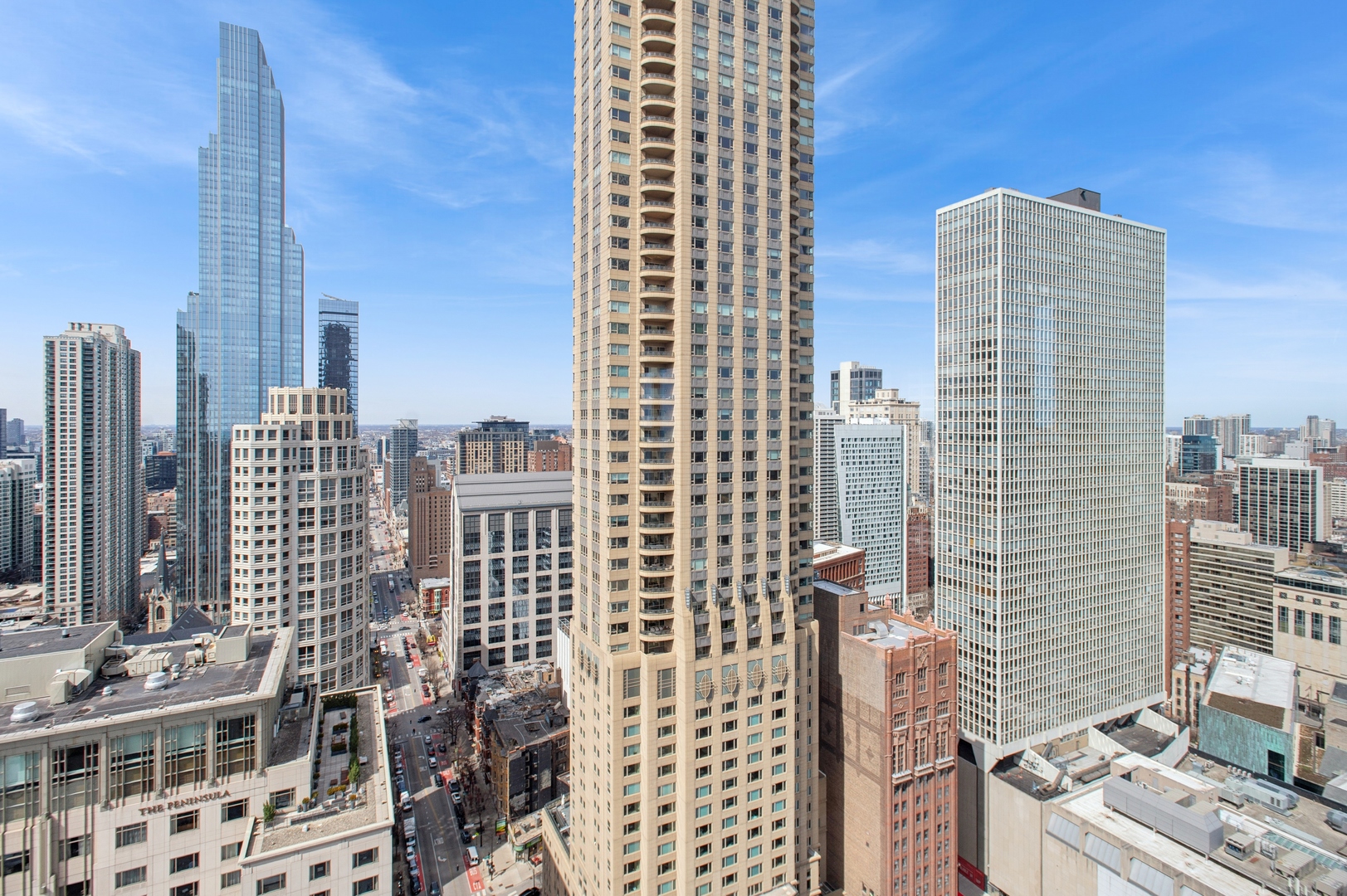 777 N Michigan Avenue Unit: 3701