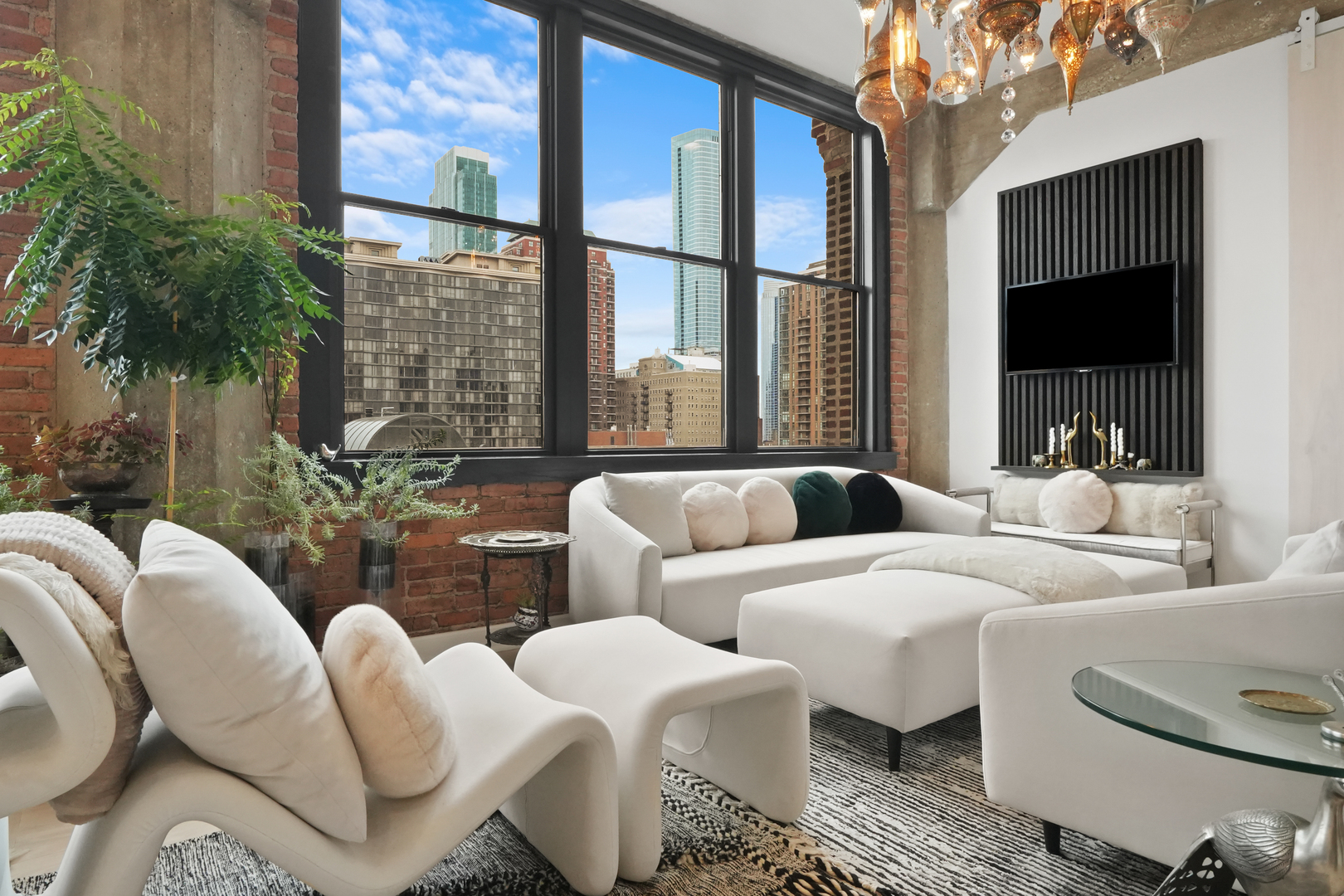 720 S Dearborn Street Unit: 1105