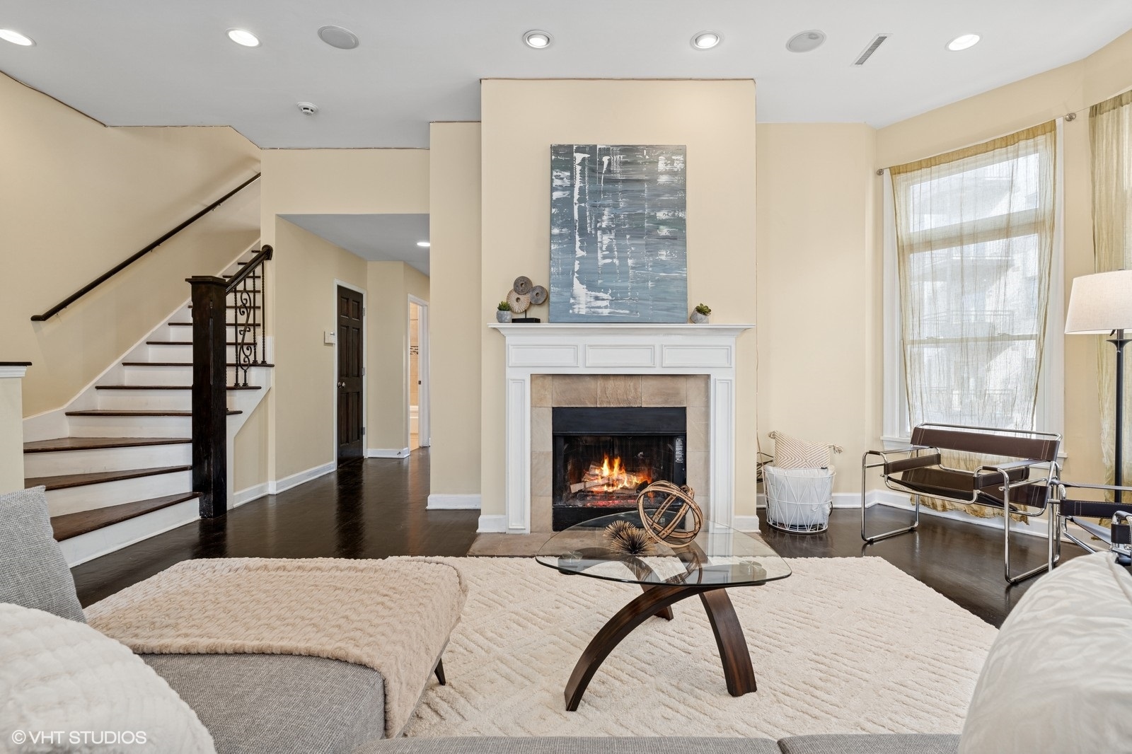 1546 N Hudson Avenue Unit: 3