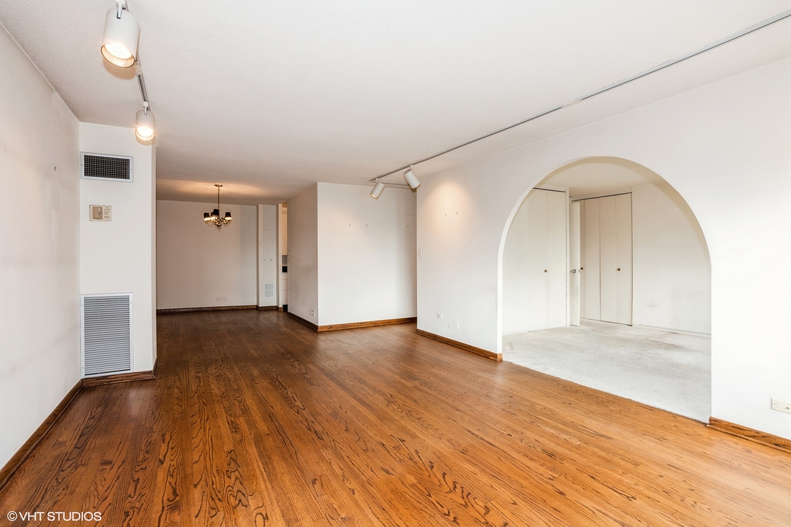 1415 N Dearborn Street Unit: 24B