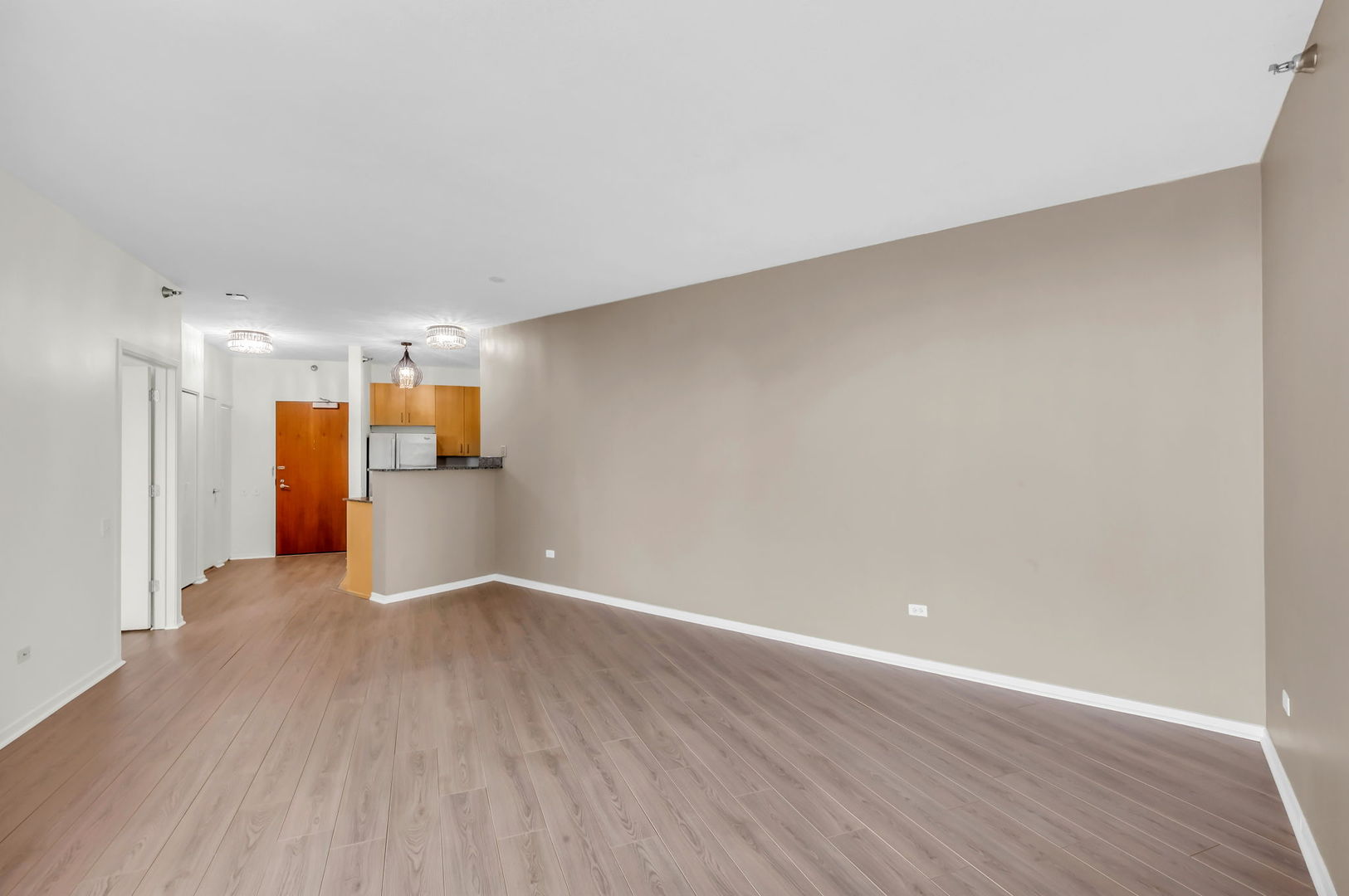 600 N Kingsbury Street Unit: 1114