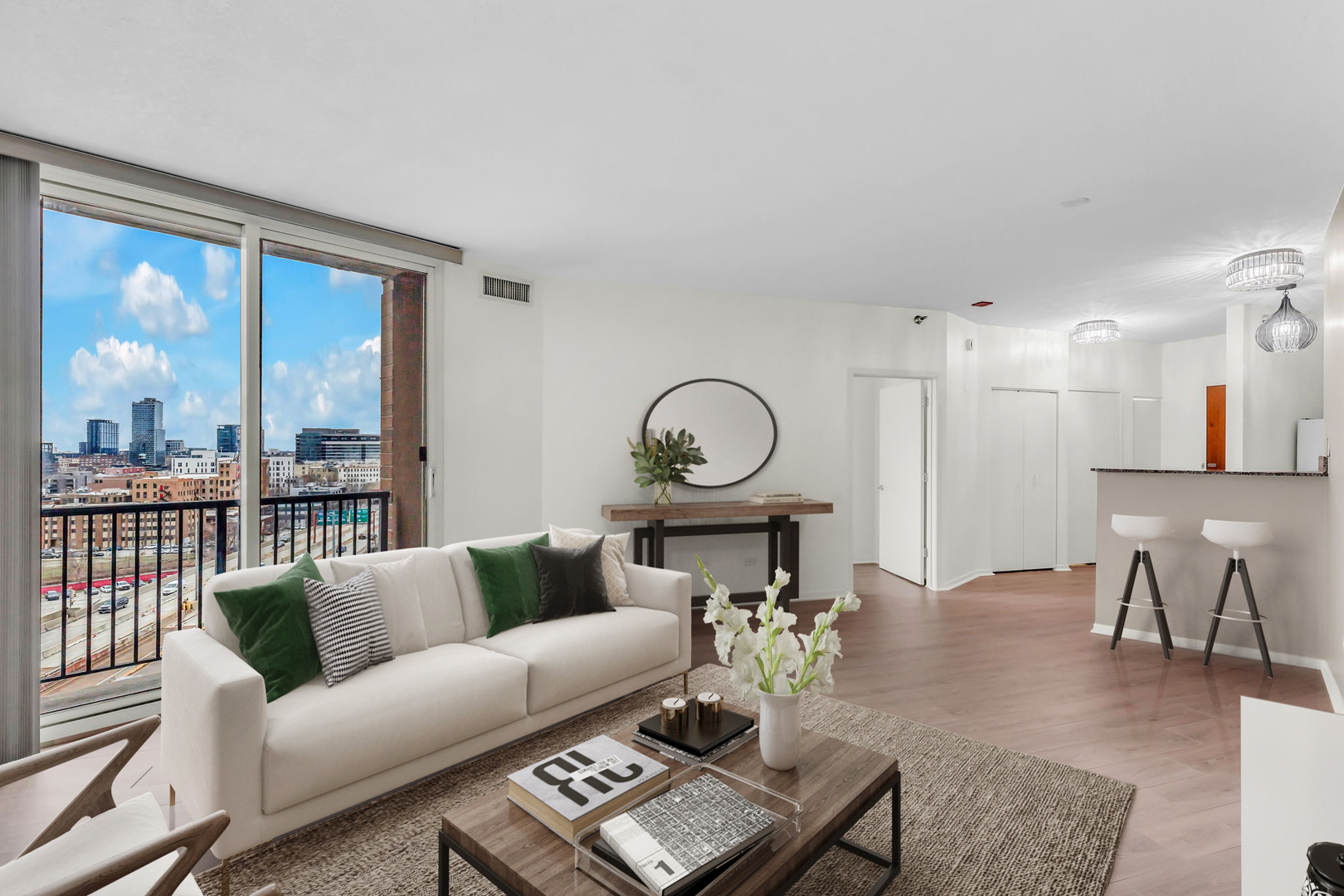 600 N Kingsbury Street Unit: 1114