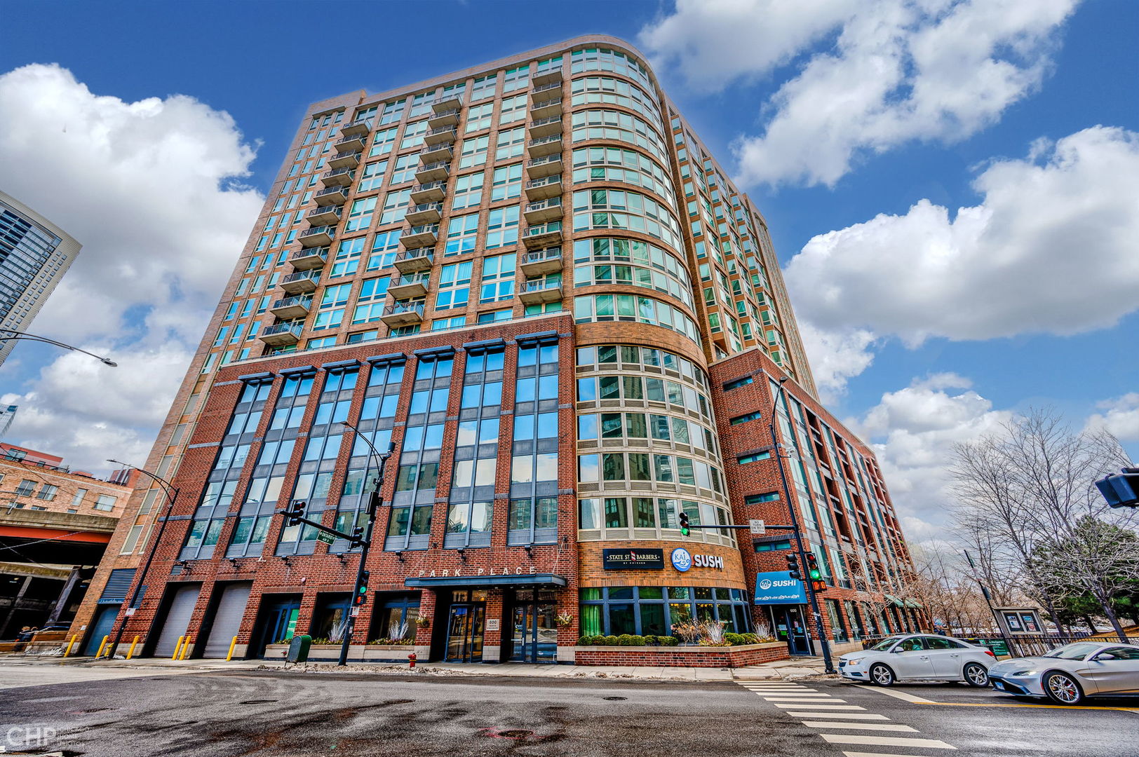 600 N Kingsbury Street Unit: 1114