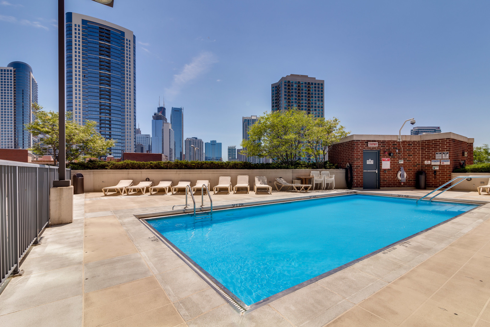 600 N Kingsbury Street Unit: 1114