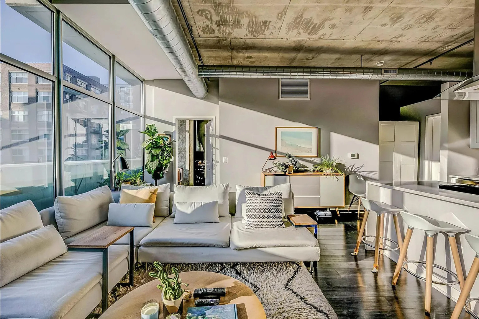 50 E 16th Street Unit: 315