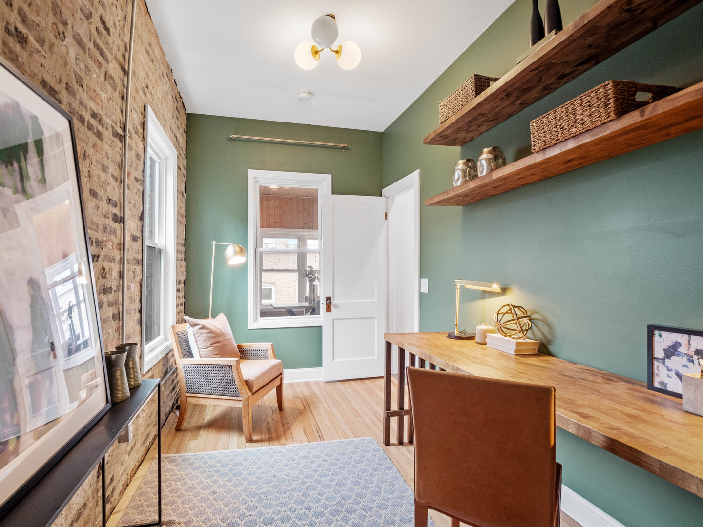 1633 N Fairfield Avenue