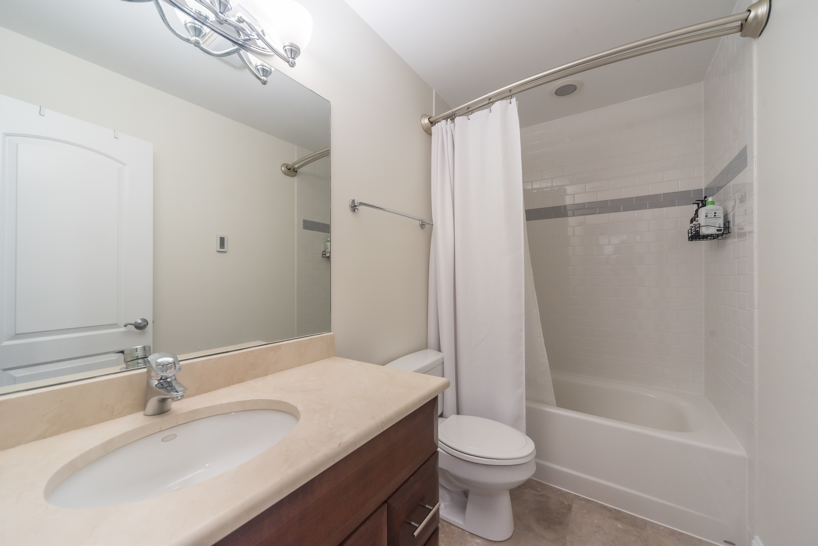 1615 W SUPERIOR Street